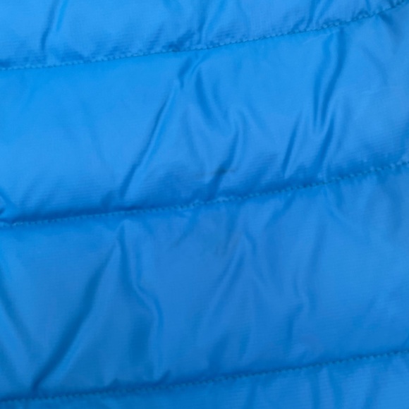 Lacoste Electric Indigo Blue Down Puffer Vest - Picture 13 of 13